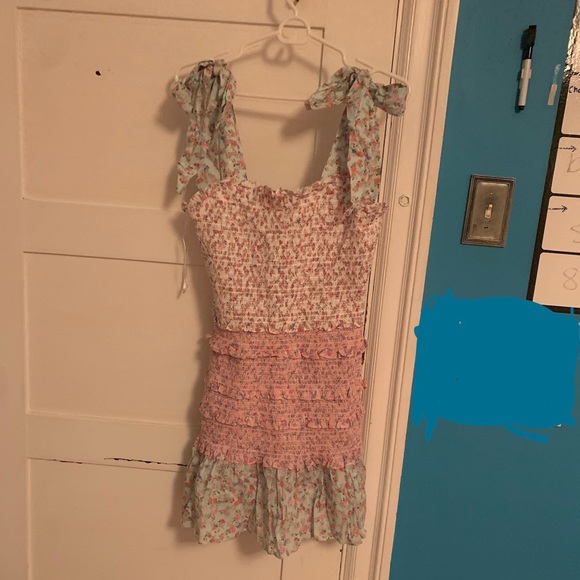 LSFxTarget Adeline Tie-Strap Smocked Ruffle Dress - Picture 4 of 6